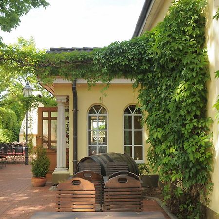Landhotel Classic Oranienburg Εξωτερικό φωτογραφία